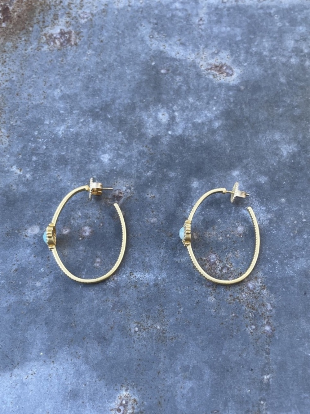 Freida Rothman gem-cut blue gemstone gold-plated Hoop Earrings - Picture 5 of 5
